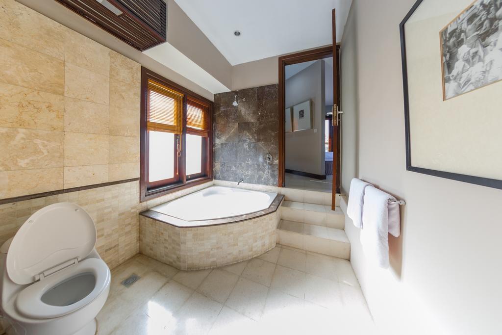 Villa Simone Ungasan Екстериор снимка