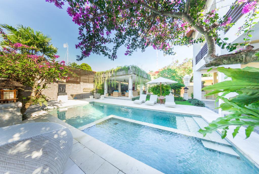 Villa Simone Ungasan Екстериор снимка